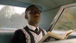 Dr. Don Shirley (Mahershala Ali) ist virtuos, stilsicher und belesen.