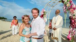 Martin (Ole Fischer) möchte Nathalie (Anna Hausburg) auf Mauritius das Jawort geben.