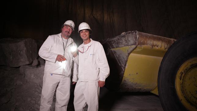 Checker Can Der Salz-Check:  Checker Can mit Bergmann Rolf Wallbraun im Salzbergwerk