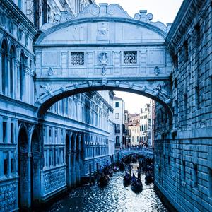 Donna Leon: Venezianische Scharade