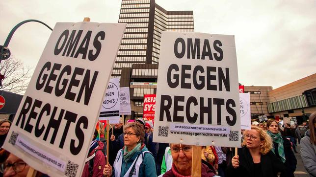 Omas gegen rechts