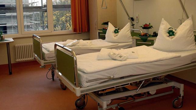 Krankenhausbett