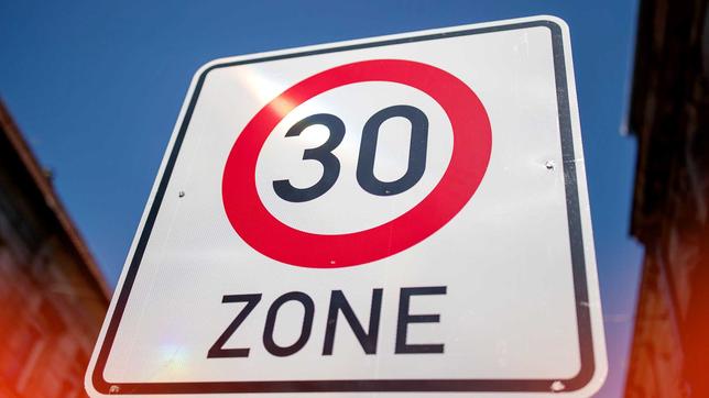 Straßenschild Tempi 30-Zone