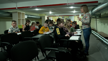 Ukraine: Unterricht im Luftschutzbunker – Alltag in der Ukraine.