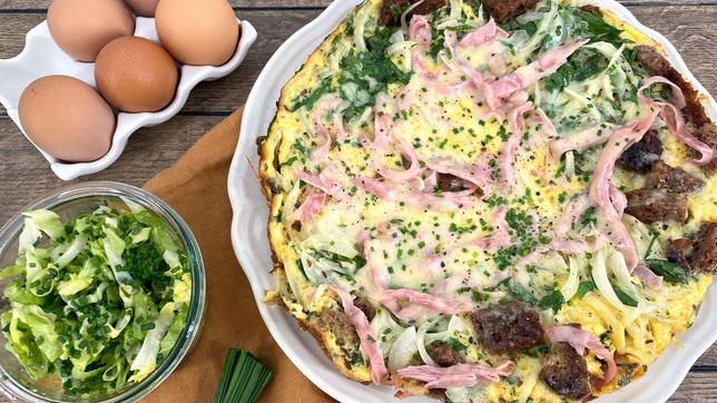 Brot-Pfanne mit Endiviensalat