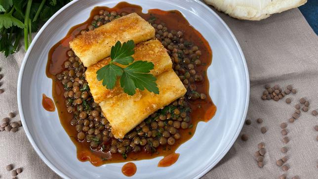 Sellerieschnitzel mit Balsamico-Linsen