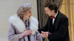 Louis Ives (Paul Dano) und Vivian Cudlip (Marian Seldes)