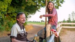 Ex-Jockey Steckel (Milan Peschel) glaubt an Jana (Lena Klenke).