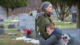 Holly Burns (Julia Roberts) möchte ihren suchtkranken Sohn Ben (Lucas Hedges) retten.