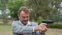 Abraham Laing (Sam Neill)