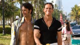 Steven Russell (Jim Carrey, rechts) und Jimmy (Rodrigo Santoro)