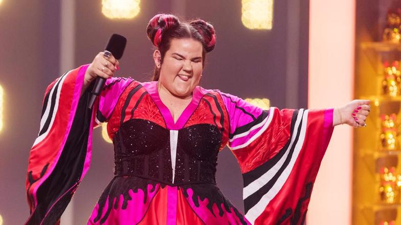 Video: Israel: Netta - "Toy" - Eurovision Song Contest - ARD | Das Erste