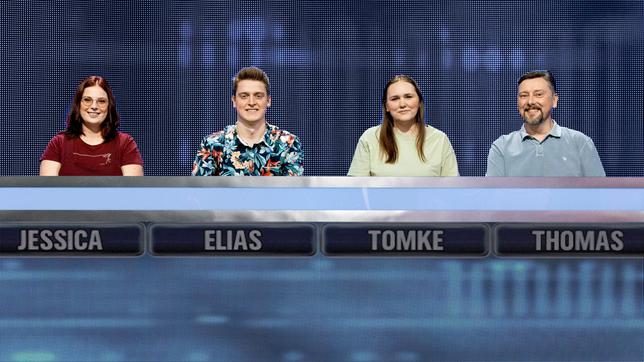 Die Kandidat:innen der Sendung: Jessica Jung, Elias Zimmermann, Tomke Gerdes und Thomas Gustke.