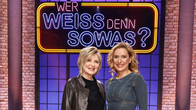 Die Kandidatinnen: Fernsehmoderatorin Carmen Nebel .) und Sängerin Stefanie Hertel.