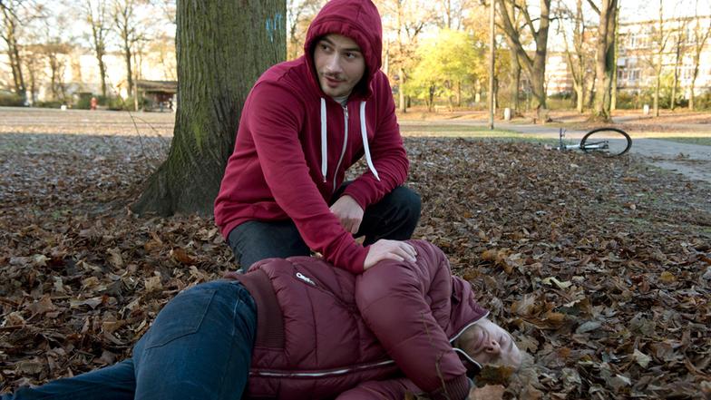 Ein Schlag Ins Gesicht Großstadtrevier Ard Das Erste