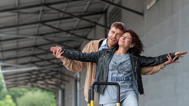 Nils Sanchez (Enrique Fiß) und Harry Möller (Maria Ketikidou) sind ein eingeschworenes Ermittlerteam.