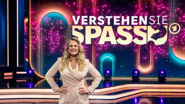 Barbara Schöneberger präsentiert "Verstehen Sie Spass?".